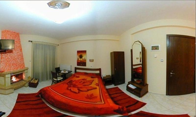 Káto Loutrákion Hotel Galaxias מראה חיצוני תמונה