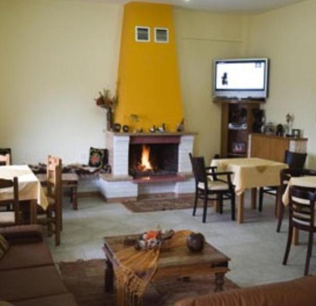 Káto Loutrákion Hotel Galaxias מראה חיצוני תמונה
