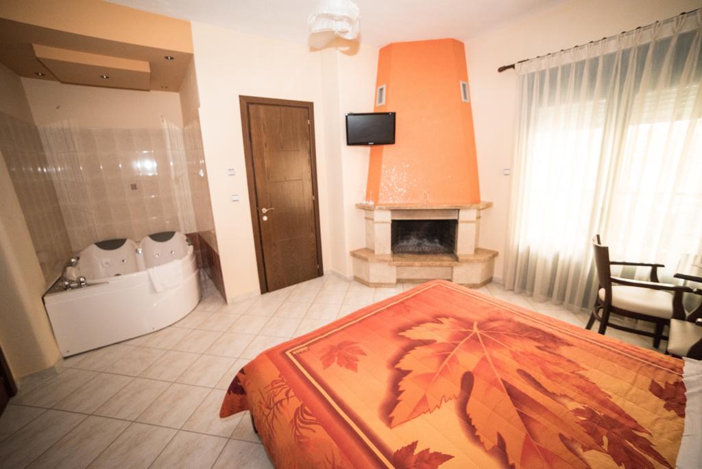 Káto Loutrákion Hotel Galaxias מראה חיצוני תמונה