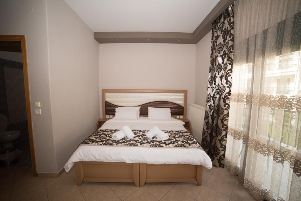 Káto Loutrákion Hotel Galaxias מראה חיצוני תמונה