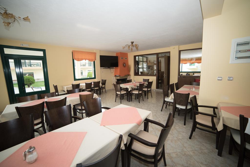 Káto Loutrákion Hotel Galaxias מראה חיצוני תמונה
