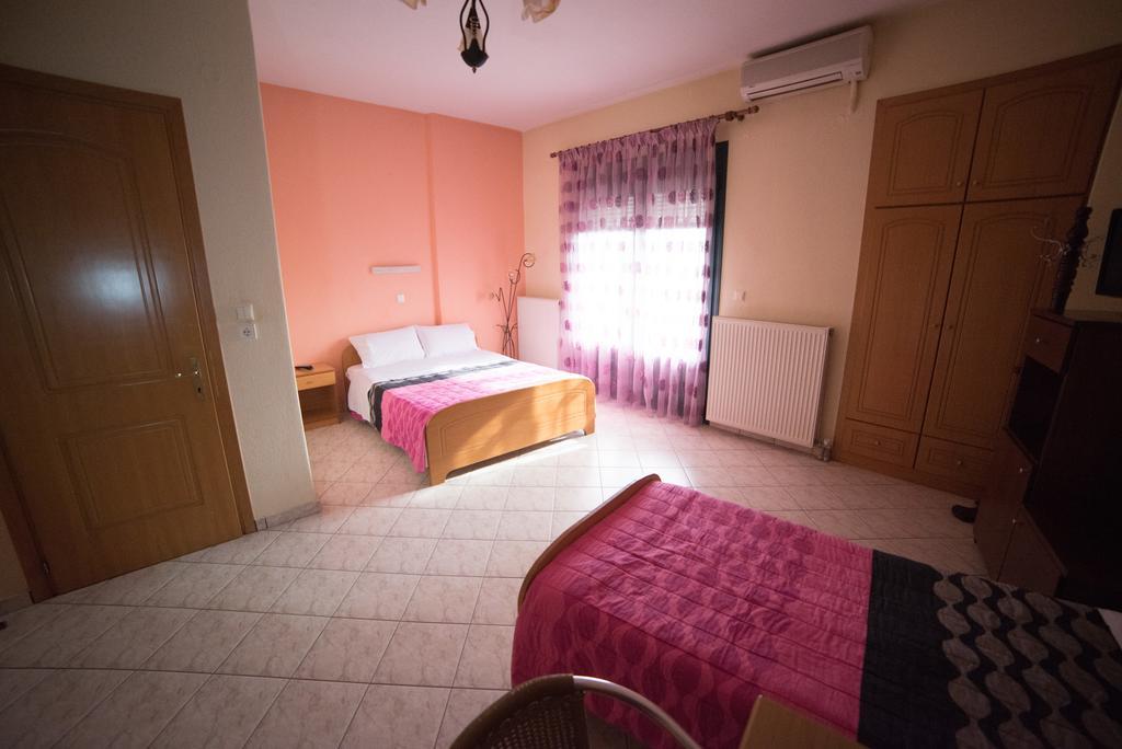 Káto Loutrákion Hotel Galaxias מראה חיצוני תמונה